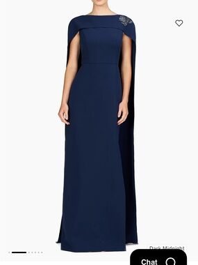 Kay Unger

Alexandria Embellished Crepe Cape Gown